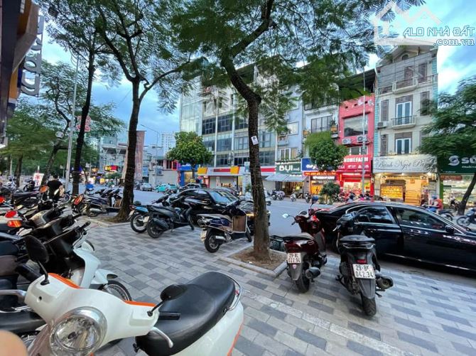 Tôi bán nhà Xuân La-Tây Hồ ngõ thông 3 ô tô tránh vỉa hè kd, 4.5m MT, 60m2 5T nhỉnh 24 tỉ