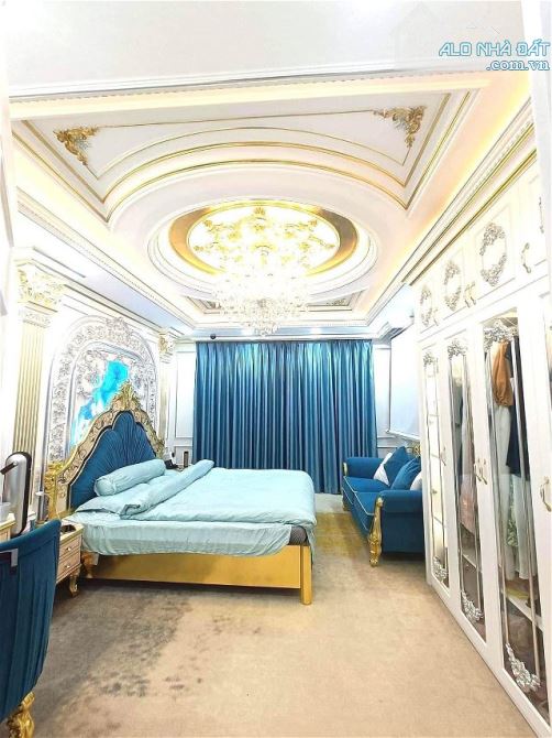 Bán căn hộ chung cư cao cấp Hoàng Cầu - Đống Đa:Ở ngay, full nội thất, đẳng cấp thượng lưu