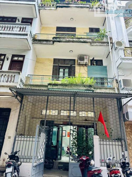 Bán nhà phố Đội Cấn, Ba Đình, logoc, ôtô tránh, kinh doanh tốt, 118m x 4 tầng, 44.9 tỷ