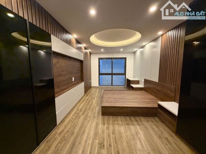 Bán nhà Thịnh Hào – 50m² – 7 tầng – dòng tiền 25tr/tháng