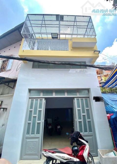 #QUẬN10 - CÁCH MẠNG THÁNG TÁM - HXH - 3 TẦNG - 64M2 - SỔ VUÔNG A4 - 6 PHÒNG NGỦ - NHỈNH 10