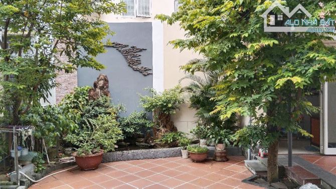 🌴 SIÊU BIỆT THỰ SÂN VƯỜN 2 TẦNG – TRẦN QUANG KHẢI – 990M² – 79 TỶ 🌟✨