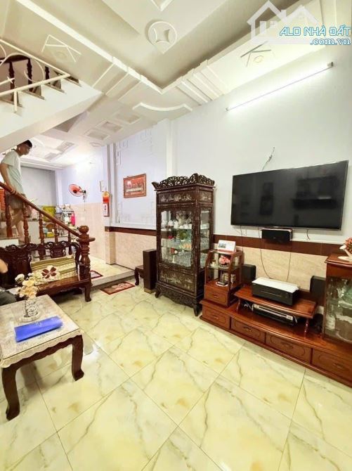Bán nhà hẻm xe hơi Lý Thường Kiệt, Tân Bình, DT 4X16.5, 3 Tầng, 4Pn, gần MT, 10.25 Tỷ