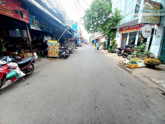 HN083 Bán nhà mặt tiền Ngang 9m kinh doanh buôn bán Trung Tâm P.Tân Biên cũ Nay là P.Long