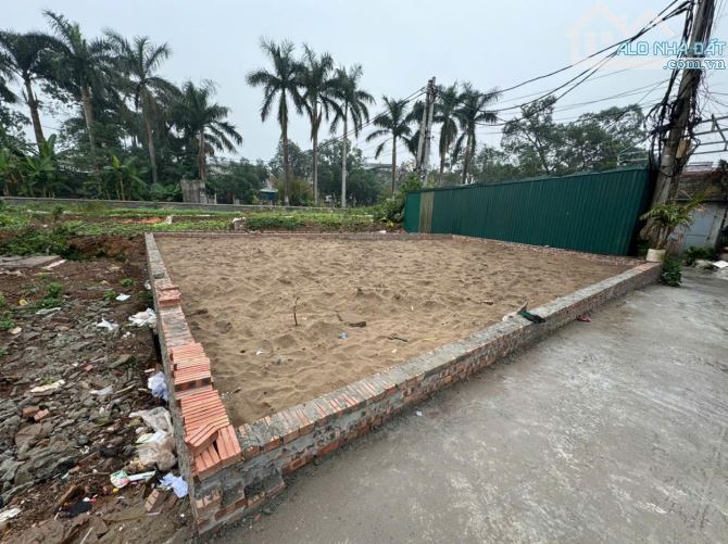 86m nhị khê thường tín đường ô tô tải vào tận nơi 2 mặt thoáng