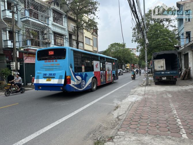 021 Mảnh đất vàng trong làng viên nội - đường thông oto đánh võng giá cực hấp dẫn
