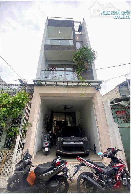 Siêu phẩm Tân Phú, Nhà 74m2, 4 tầng, để ô tô trong nhà, Giá 8.8 tỷ TL