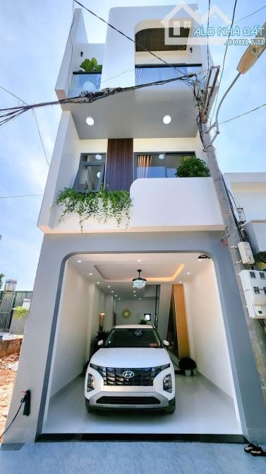 💥Nhà 2 Mê,TC 4,2*13m ,hẻm Cù Chính Lan,Gần Hoa Viên,gần Đinh Tiên Hoàng,nhiều lô khác