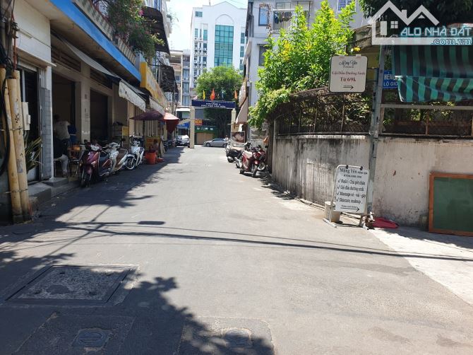 Bán nhà Lê Văn Sỹ P1 TB Ô TÔ NGỦ NHÀ 64m2 5 tầng BTCT NHỈNH 15 tỷ