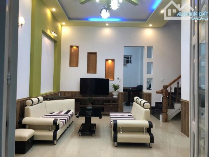 CHO THUÊ NHÀ NGUYÊN CĂN LỮ GIA 4 PN PHƯỜNG 9 ĐÀ LẠT
