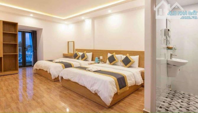 Cho thuê khách sạn 37 phòng ngủ bùi thị xuân phường 2 đà lạt 100tr