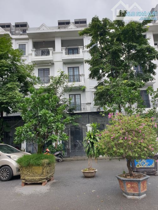 PHÂN LÔ KĐT ĐẠI KIM 64M2X5 TẦNG NGÔ TÔ TRÁNH - VỈA HÈ - VỪA Ở VỪA KINH DOANH VĂN PHÒNG