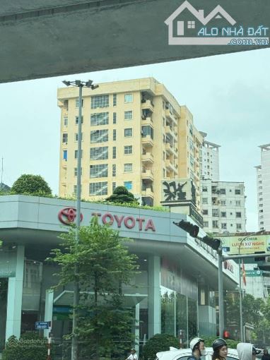 BÁN CHUNG CƯ TRUNG TÂM CẦU GIẤY NHỎ TIỀN NỘI THẤT MỚI 60M2 2 NGỦ GIÁ HƠN 4 TỶ