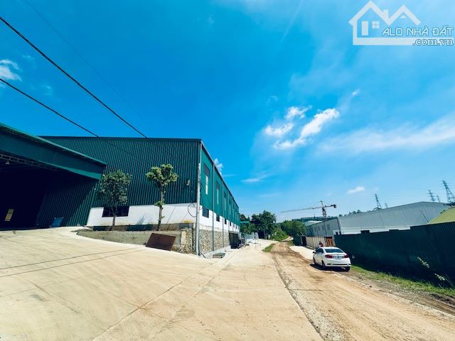 Cho thuê 1700m2 nhà xưởng có PCCC cách mỹ đình 30p