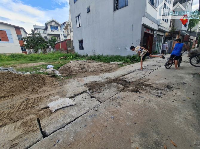 Bán 379m Vân Nội - Đông Anh, Đất Vip chia 3, giá siêu rẻ 45tr/m2, 2 mặt tiền, vuông vức