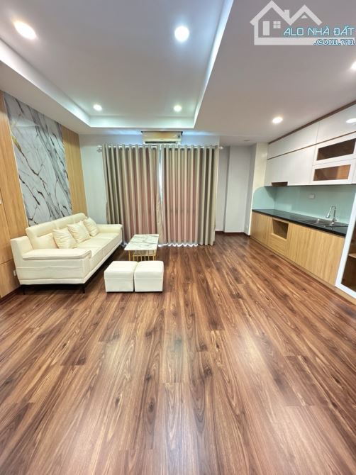 CHỈ 4.5 TỶ! CĂN HỘ LÔ GÓC RICE CITY SÔNG HỒNG - GẦN CẦU CHƯƠNG DƯƠNG - TẶNG FULL NỘI THẤT