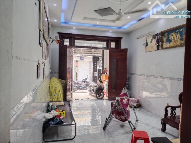 💥NHÀ HIẾM SÁT AEON TÂN PHÚ 4 TẦNG DT( 4*16.5)