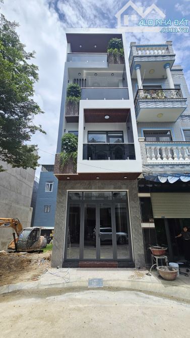Bán nhà 1 trệt 2 lầu KDC gần Chợ Phú Phong, p.Bình Chuẩn, Tp.Thuận An chỉ 4tyy600 TL M6454