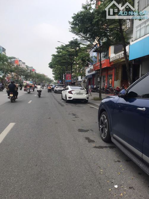 TÔN ĐỨC THẮNG-Ô TÔ GẦN NHÀ-3 BƯỚC RA PHỐ-FULL NỘI THẤT SỊN-2 THOÁNG SÁNG-DT35M, NHỈNH 6 TỶ