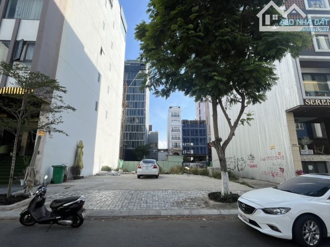 Bán đất gần Biển, mặt đường Lý Thánh Tông, An Hải Bắc, Sơn Trà, DT 201m2, giá 30 tỷ.