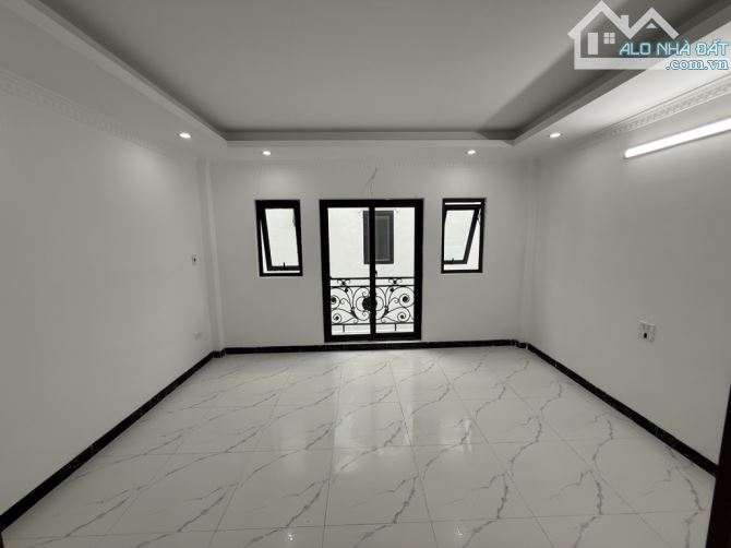 💥💥NHÀ MỚI TINH 5 TẦNG TẶNG NỘI THẤT -  THOÁNG ÁNH SÁNG TỰ NHIÊN XUYÊN TẤT CẢ CÁC PHÒNG -