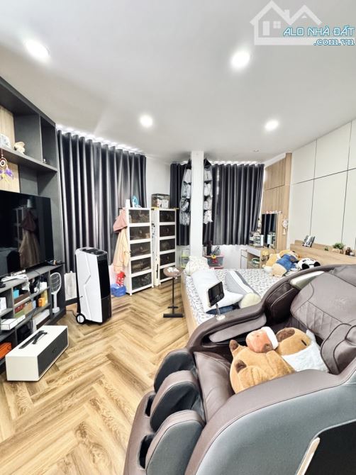 Cần Bá.n gấp biệt thự mini Vạn Kiếp, Bình Thạnh, 95m2, ngang h.iếm 7.2m, hẻm xe hơi, 3 căn - 10