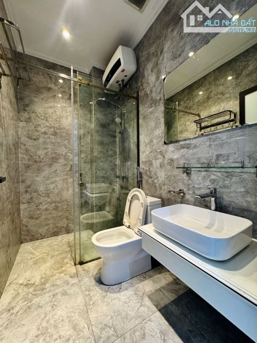 Nhà đẹp mặt đường nhánh Chùa Hàng thông Tô Hiệu, Lê Chân, 60m2 x 5 tầng   🏙️ 𝐍𝐡𝐚̀ đ𝐞̣ - 10