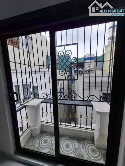 🏡 BÁN NHÀ PHỐ NGUYỄN KHOÁI – 50M² -NGÕ 3 GÁC- 2 MẶT THOÁNG-Ở NGAY– 4 TẦNG – GIÁ 7.85 TỶ - 10