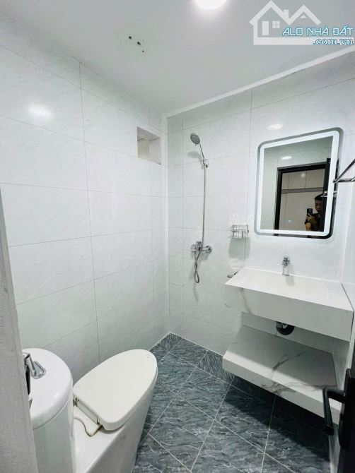 GIA ĐÌNH CẦN BÁN NHÀ CHUNG CƯ N10 - KĐT ĐỒNG TÀU - NGAY MẶT ĐƯỜNG MỚI THỊNH LIỆ - 10