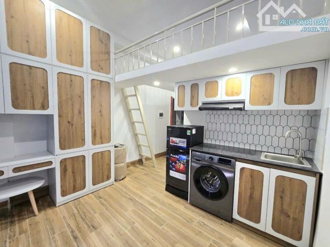 BÁN CCMN 60m MT 4.5m 6 TẦNG 15 PHÒNG FULL NỘI THẤT HOA BẰNG YÊN HÒA CẦU GIẤY 16,6 TỶ - 11