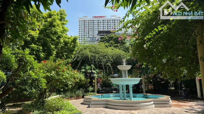BÁN BIỆT THỰ KĐT THÀNH PHỐ GIAO LƯU, BẮC TỪ LIÊM - 190M² x 5T - MT 12M - Ô TÔ TRÁNH - 1