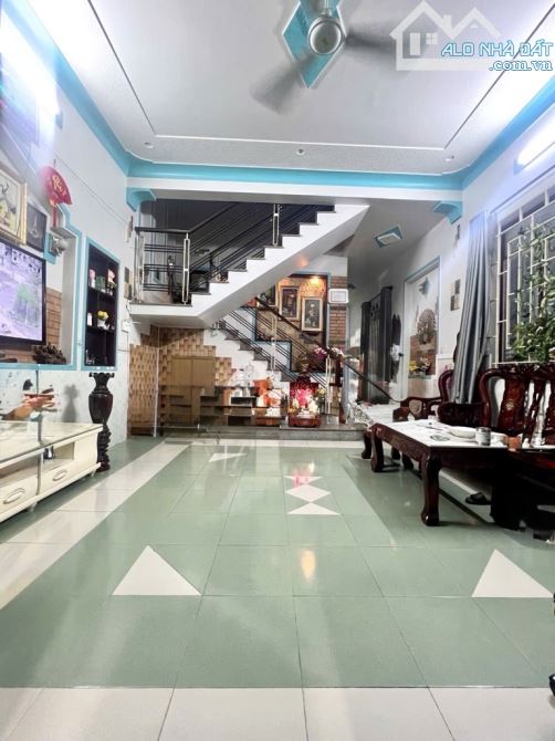 🤩LÔ GÓC 1/ ÍT LỘ GIỚI ĐƯỜNG XE TẢI THÔNG NGAY TÊN LỬA-EAON MALL 100m2 4PN nhỉ nhẹ 6₫ - 1
