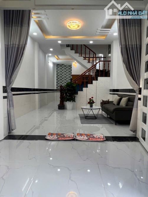 NHÀ 3 tầng, Đường HIỆP THÀNH 17, phường HIỆP THÀNH, Q12, DT 48m2( 4,2m x 12m ) hẻm Ô tô - 1
