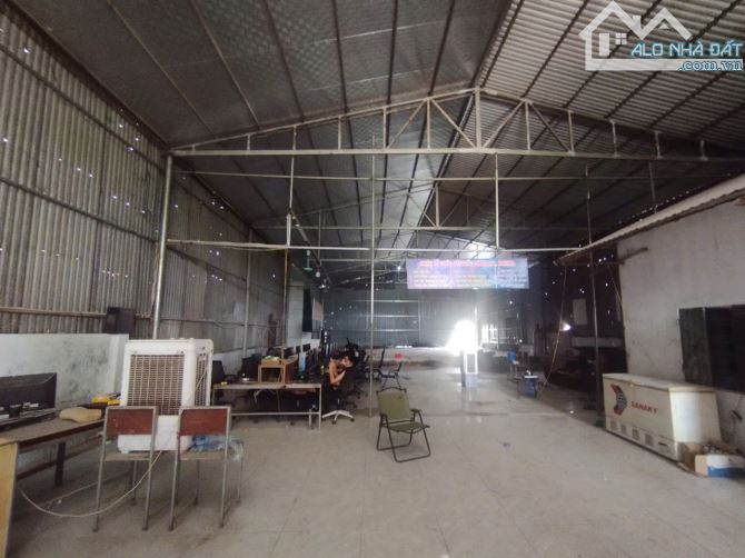 Cho thuê kho đường Đại Lộ Thăng Long, Hoài Đức, HN. DT 800m, cao 7m có điện 3fa. Giá 24tr/ - 1
