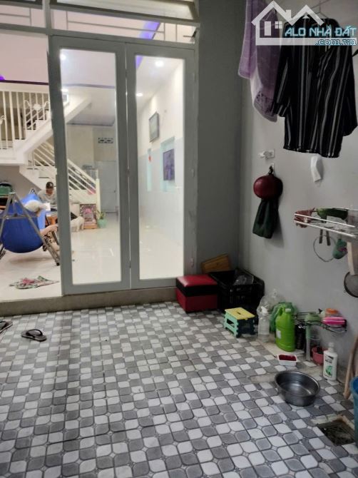 Bán nhà 1 trệt 1 mê đúc khu TĐC Hòn Rớ 1 Nha Trang - 1