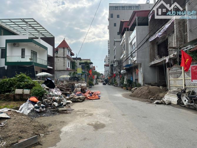 Bán mảnh đất 75m2 hai mặt tiền kinh doanh đẹp tại phố Ngọc Chi,Vĩnh Ngọc,Đông Anh,Hà Nội - 1