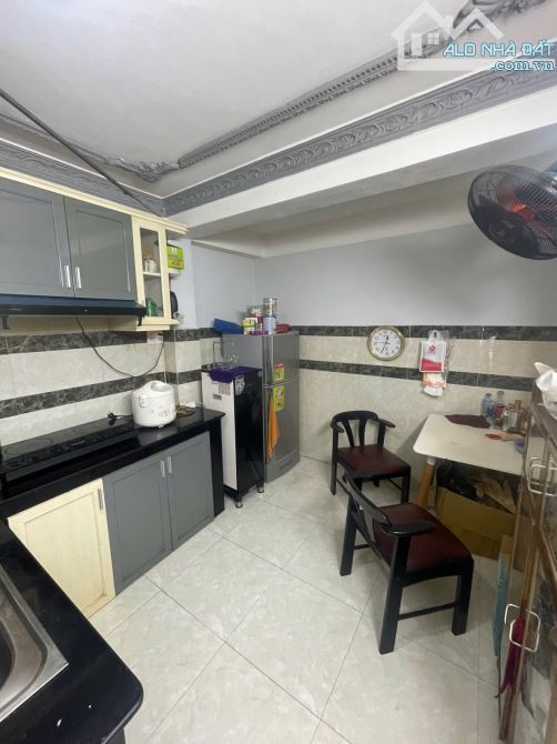 NHÀ 4 TẦNG – HẺM 4M THÔNG – GẦN MẶT TIỀN – TRẦN BÌNH TRỌNG, Q5 – CHỈ 5.75 TỶ - 1