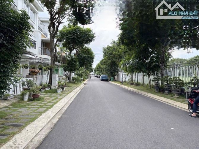 Đất 10x12m xe hơi tới nhà - Phước Kiển Nhà Bè - Hơn 5 tỷ - 1