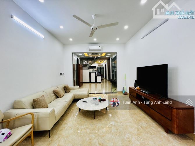 Độc quyền! Chùa Bộc, ngõ thông, 35m ra ô tô, ngõ to, nhà mới, 41m2*5T - 1