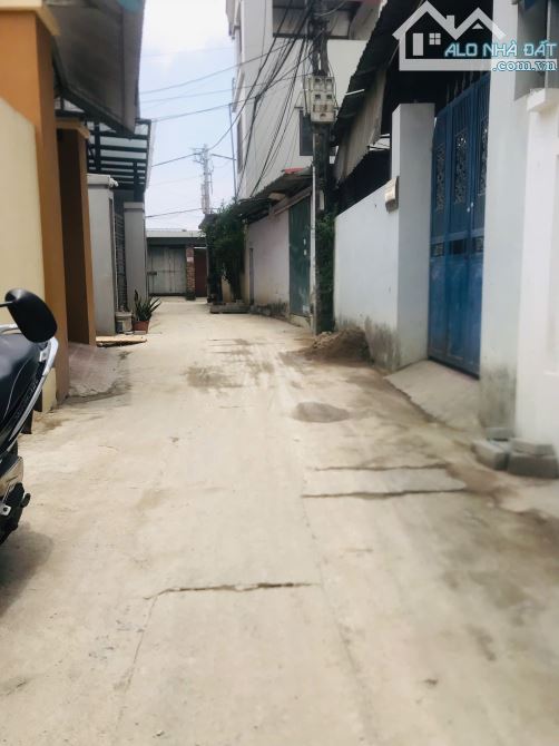 NHÀ 3 TẦNG ĐẦY ĐỦ CÔNG NĂNG - LIÊN HÀ - ĐÔNG ANH NGÕ THÔNG Ô TÔ THOẢI MÁI - SÁT BÌA LÀNG N - 1