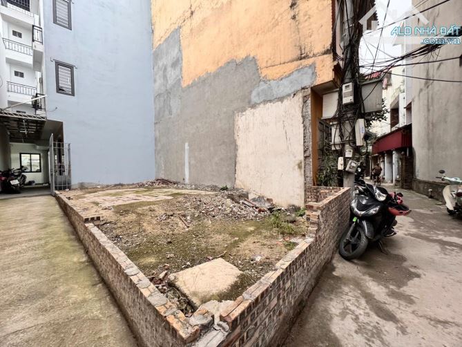 Bán nhanh mảnh đất Thanh Am 45m2- mặt tiền 5m, căn góc, ngõ ô tô- 5.8 tỷ - 1
