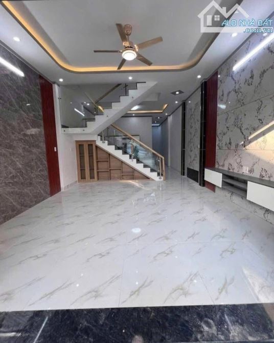 💥CẦN BÁN GẤP NHÀ 1TRỆT 1LẦU NGAY KCN CẦU TRÀM – CẦN ĐƯỚC LONG AN – 99.3m2 – 2 TỶ350 SHR - 1