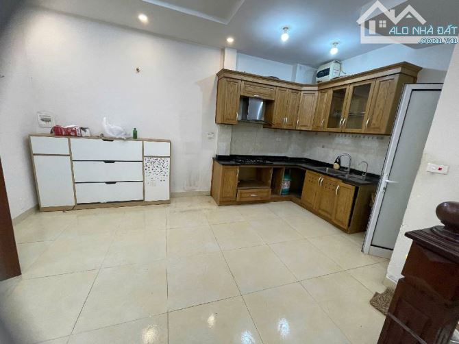 Yên hoà. Cầu giấy 30m 5 tầng 7.6 tỷ. Ô tô cách 50m - 1
