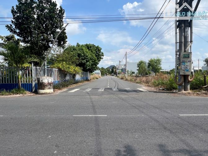 🔥ĐẤT SG VILLAGE - LONG HẬU – SỔ SẴN,CHỈ 800TR/NỀN NH VAY 70% - TT 0Đ TRONG 15 TH🔥 - 1