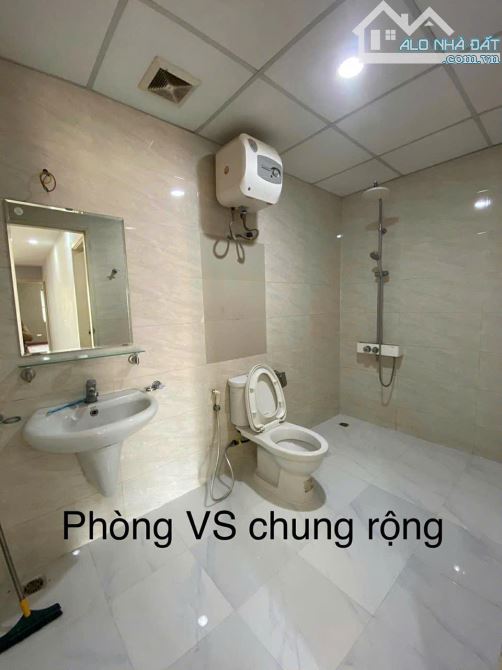 cho thuê chung cư Thăng Long Yên Hòa, 3 phòng ngủ, đồ cơ bản, 15 triệu - 1