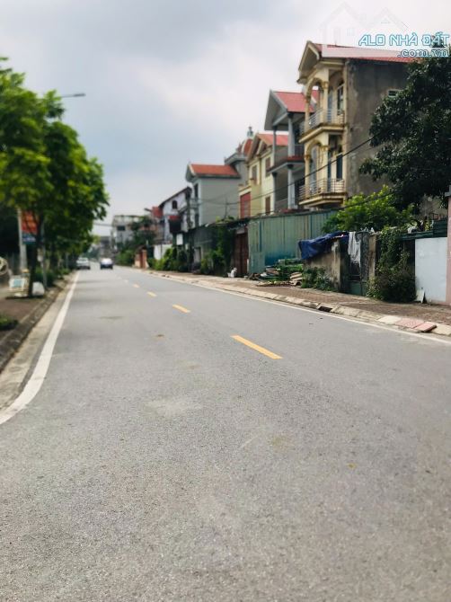LÔ GÓC NGÕ THÔNG Ô TÔ CỔ DƯƠNG -  TIÊN DƯƠNG - ĐÔNG ANH, VÀI BƯỚC RA BÌA LÀNG - 1