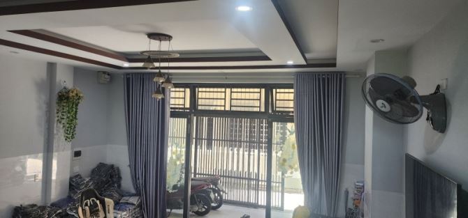 ♥ Nhà 50m ra MT Lương Thế Vinh, 60m2, ngang 5.5m, 3 tầng đẹp, 2 mặt thoáng, hơn 5 tỷ - 1