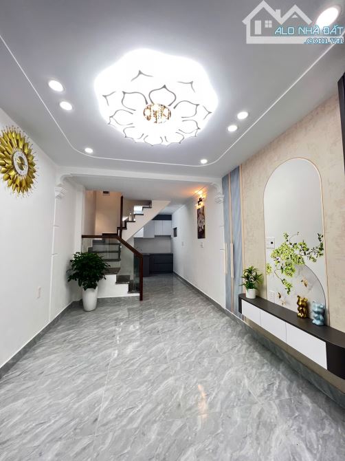 Bán nhà nhỏ xinh căn góc tuyền 2 Miếu Hai Xã - 1
