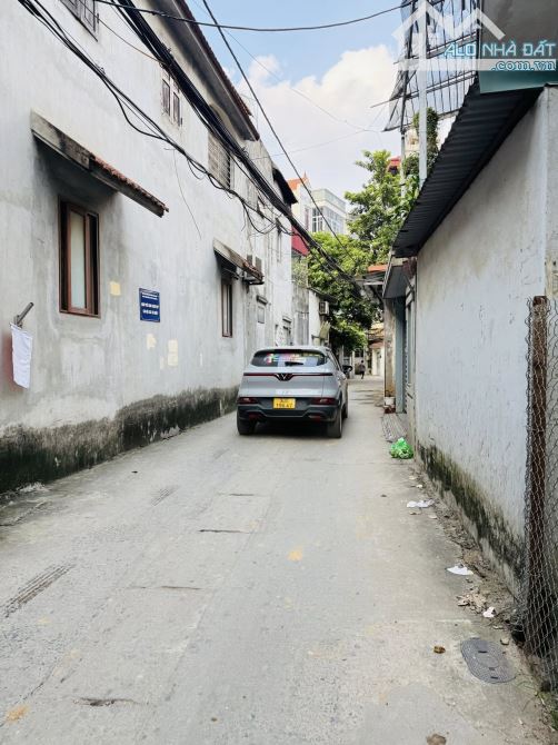 ĐẤT XUÂN ĐỈNH, CV HÒA BÌNH, THOÁNG TRƯỚC SAU, VUÔNG ĐÉT XÂY TÒA ĐẸP, 65m MT 4.2m 11 Tỷ - 1