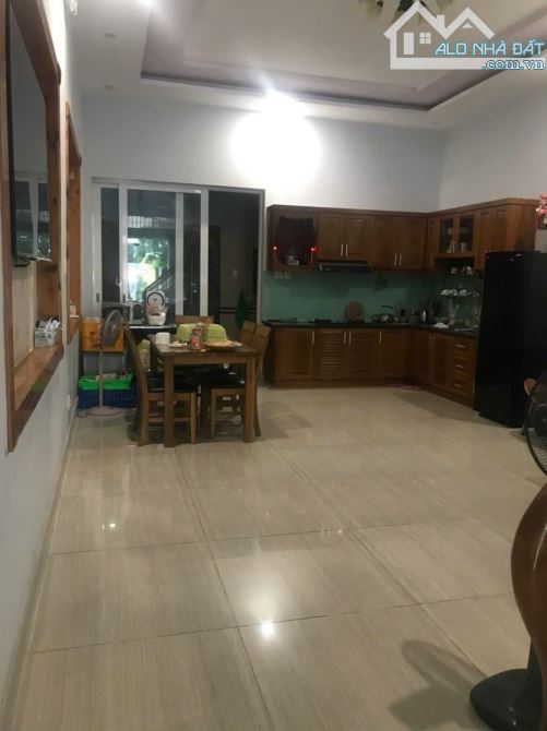 🏠 BÁN NHÀ 1 TRỆT 3 LẦU – MẶT TIỀN TRƯƠNG CÔNG ĐỊNH, CHỢ PHI TRƯỜNG TP VŨNG TÀU - 1